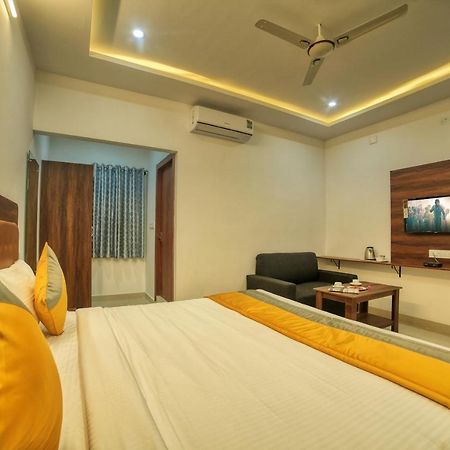 Visa Inn Transit Stay With Airport Transfer Bangalore Eksteriør bilde